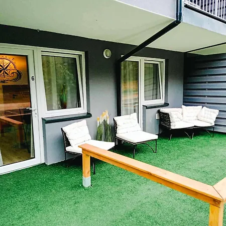 Róża Wiatrów Leśny Klif